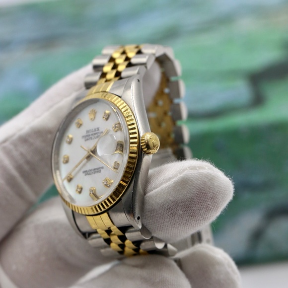 Rolex Oyster DateJust Two Tone - Picture 3 of 5